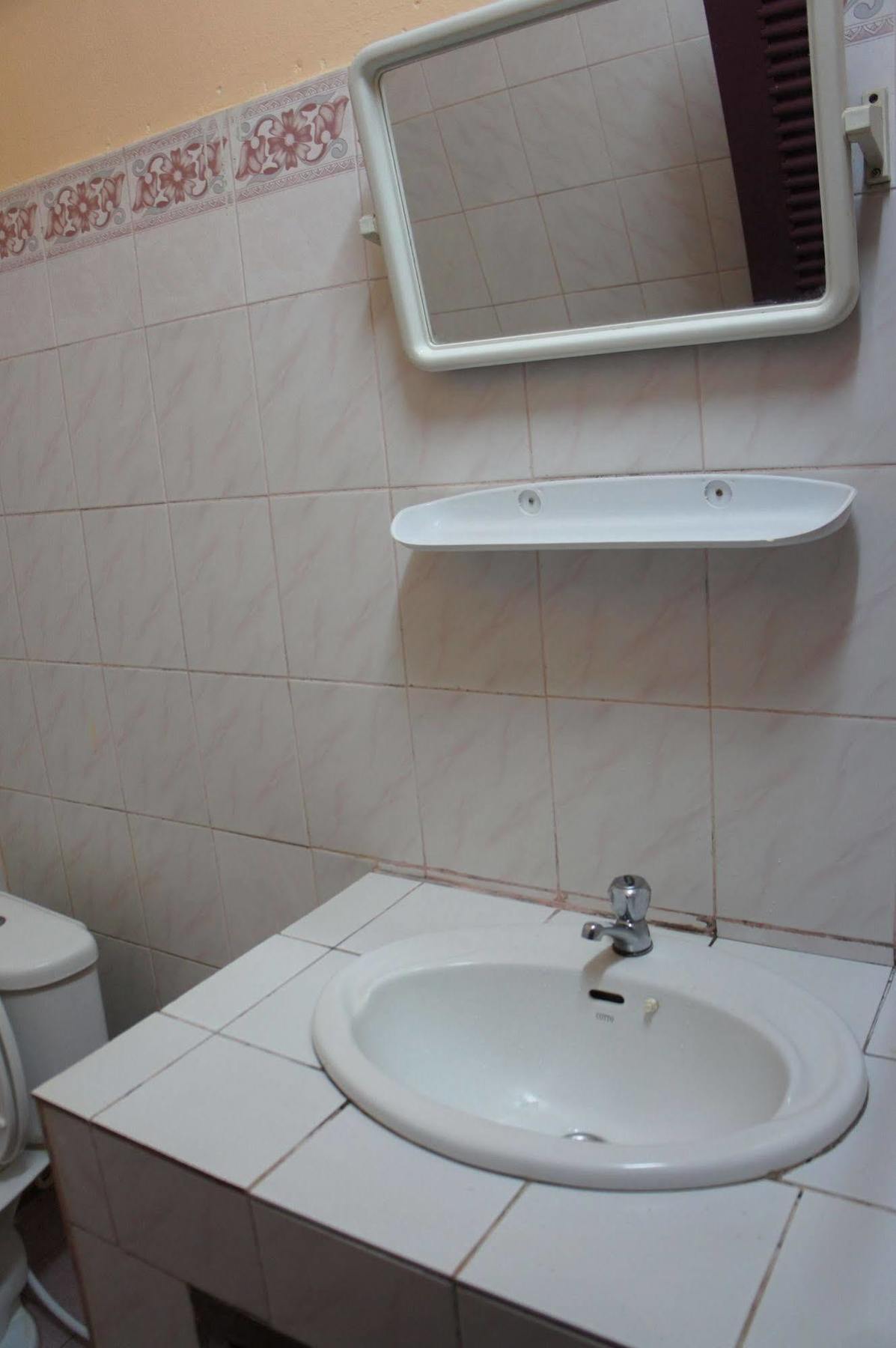 Viengsavanh Guesthouse Vang Vieng Εξωτερικό φωτογραφία