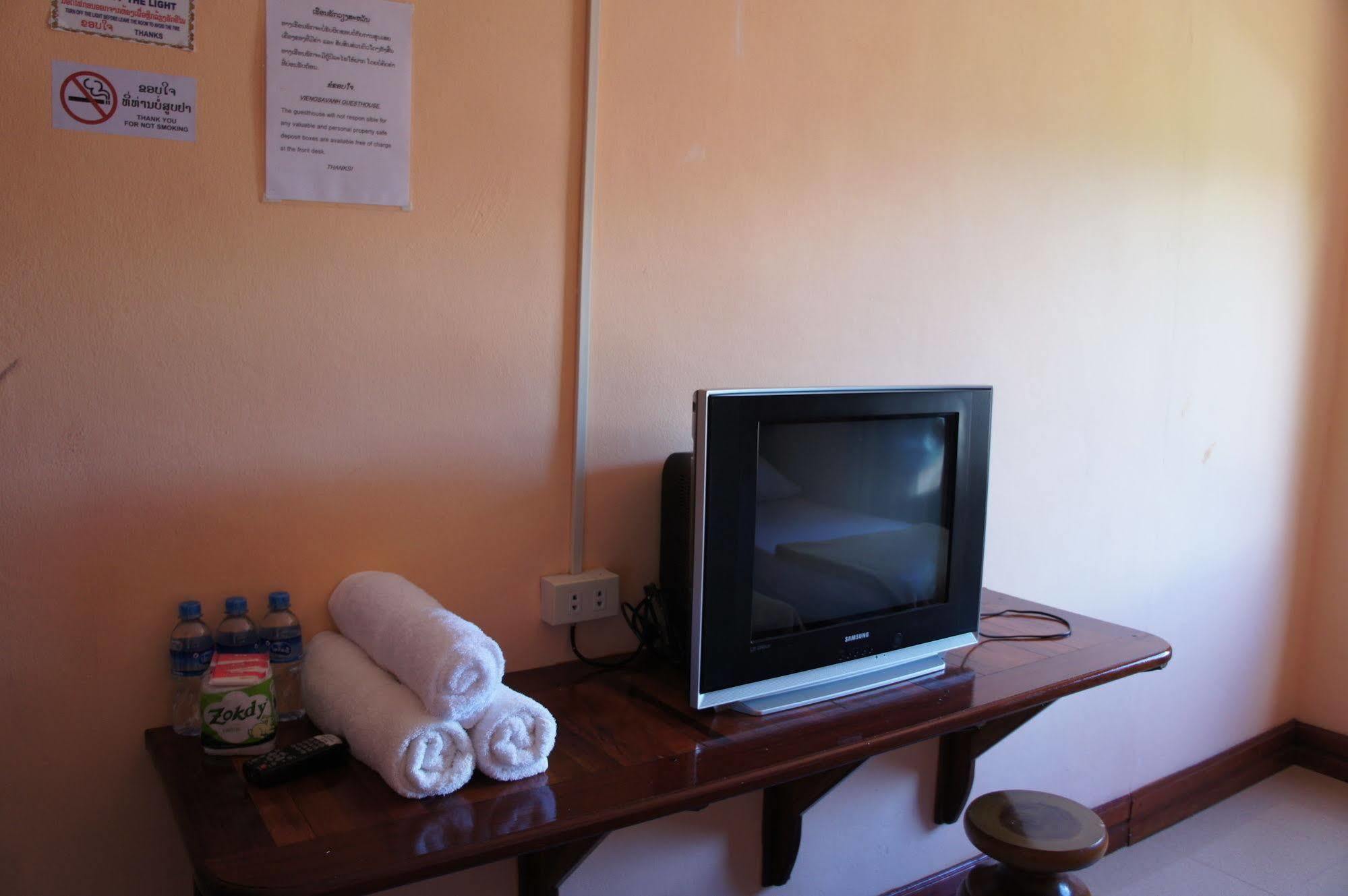 Viengsavanh Guesthouse Vang Vieng Εξωτερικό φωτογραφία