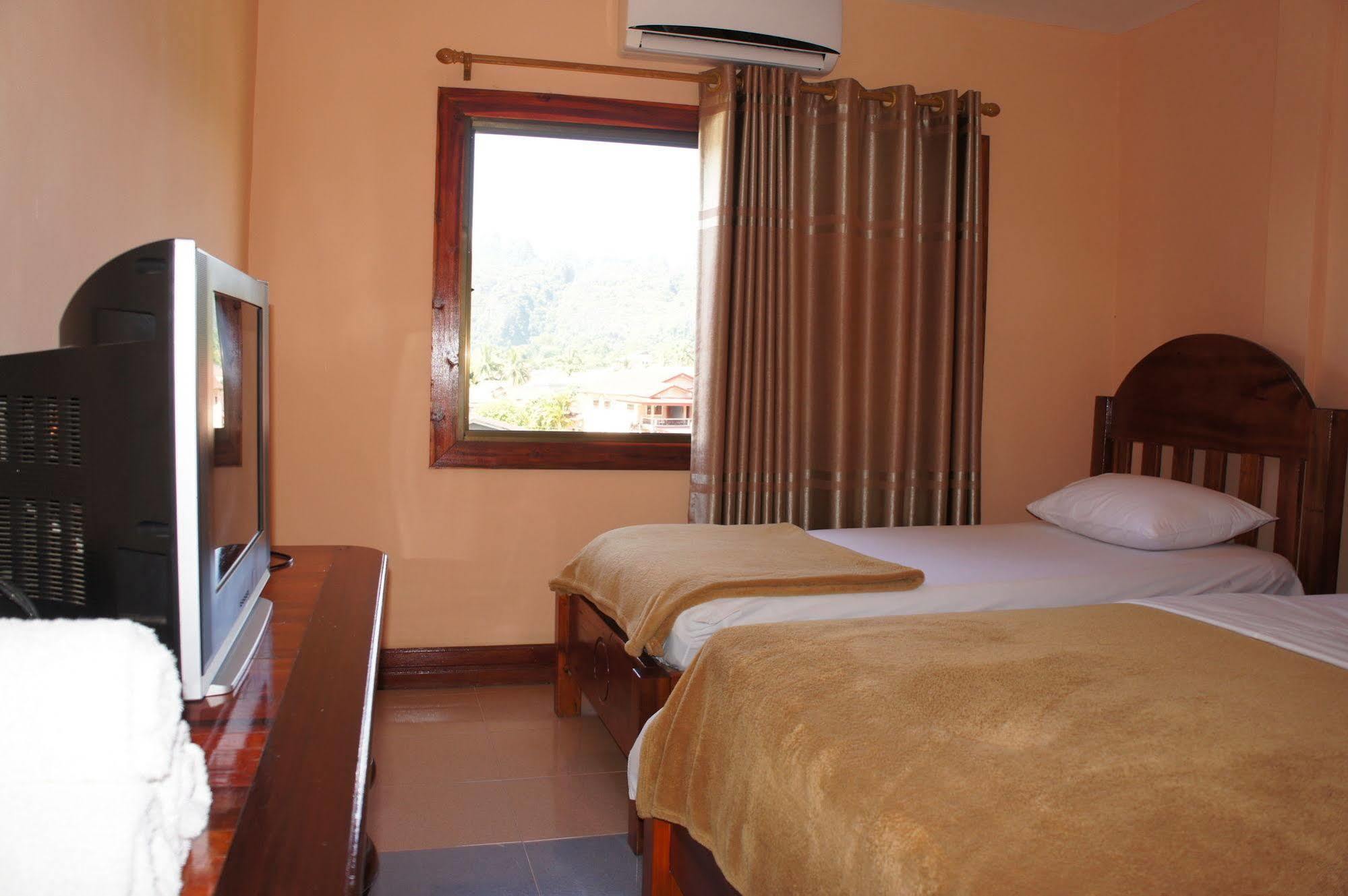 Viengsavanh Guesthouse Vang Vieng Εξωτερικό φωτογραφία